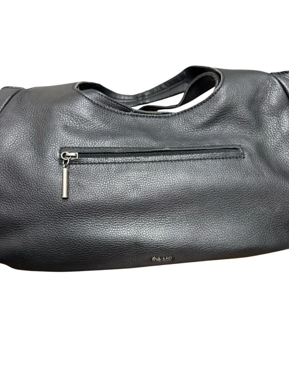 The Sak Rylan Black Leather Shoulder Bag – Pebbled Leather, Zip & Magnetic Closu